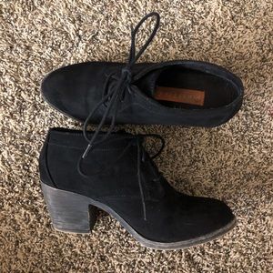 Black Heeled Boots